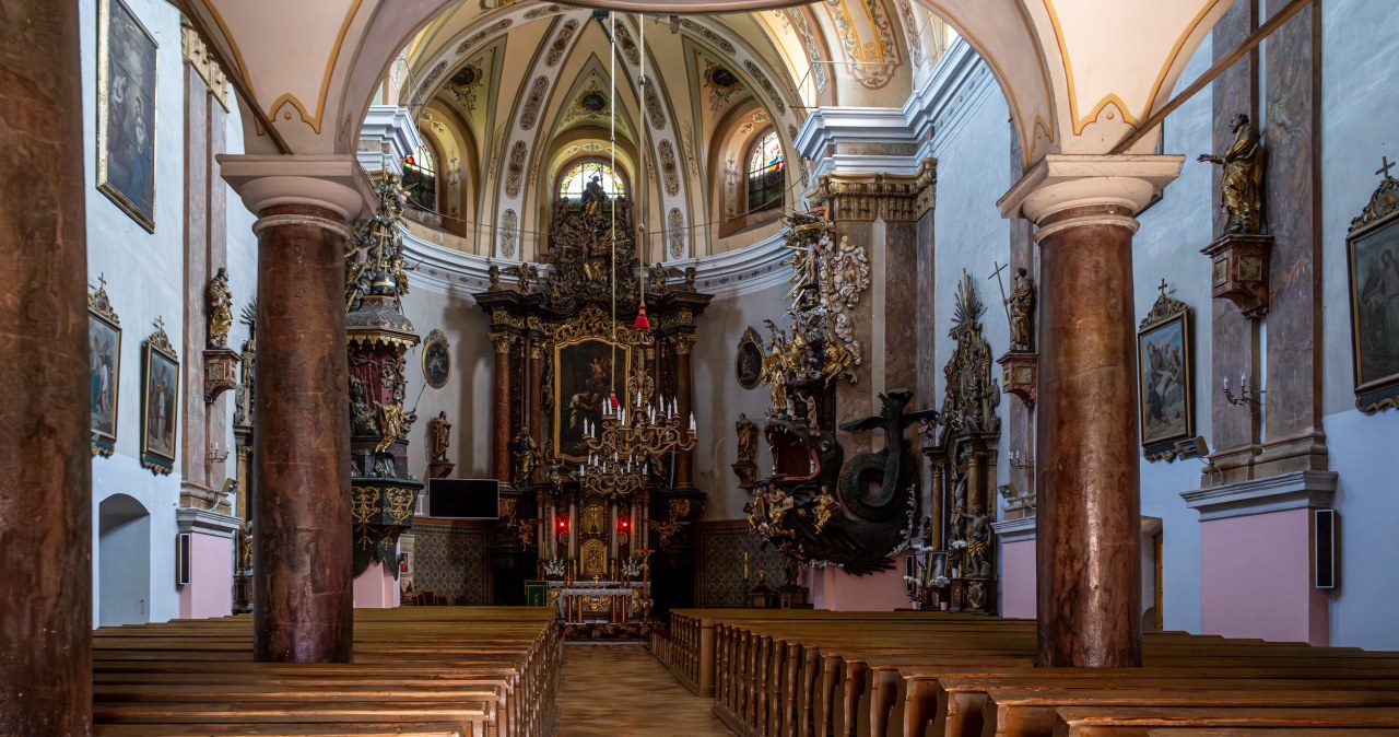 Z zewnątrz kościół jak każdy inny. Nadzwyczajny widok kryje się w środku