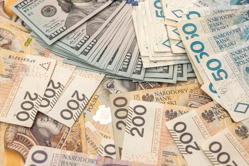 KNF: 72% Polaków straciło na Forexie łącznie 2,7 mld zł w 2025 r.