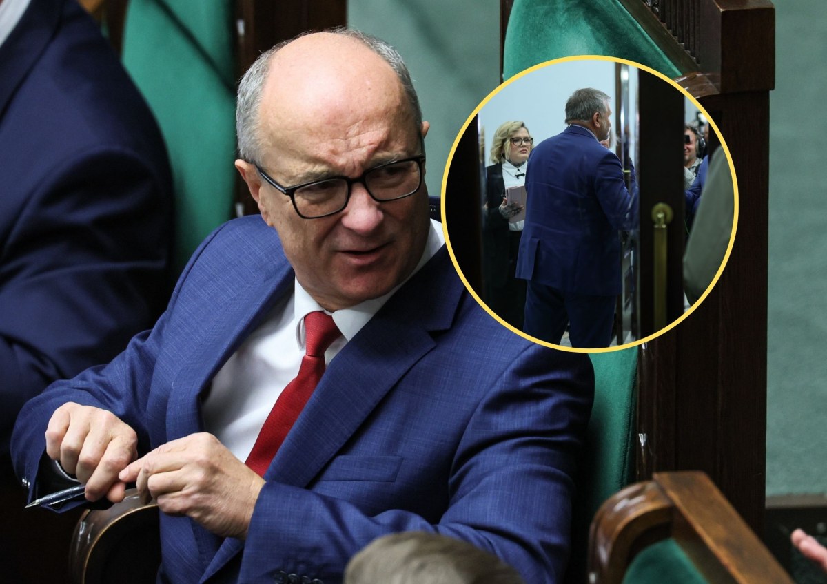 Czarzasty's nerves frayed. "Minister, delight  leave the room."