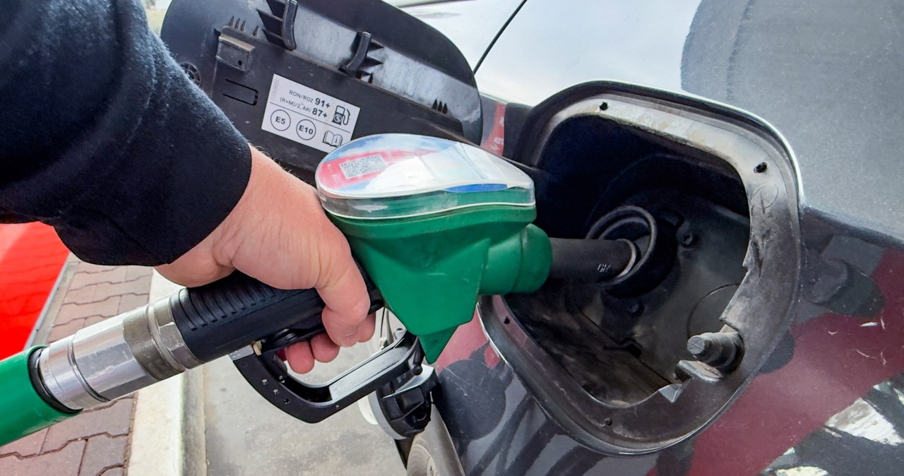 Ceny paliw rosną. Kolejne branże odczuwają skutki drożyzny Ceny paliw rosną. Kolejne branże odczuwają skutki drożyzny