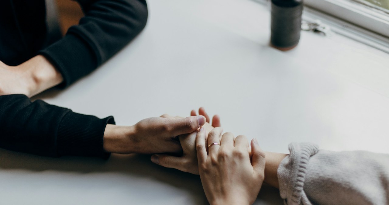 ZUS wypłaci świadczenia także małżeństwom jednopłciowym. Jest potwierdzenie