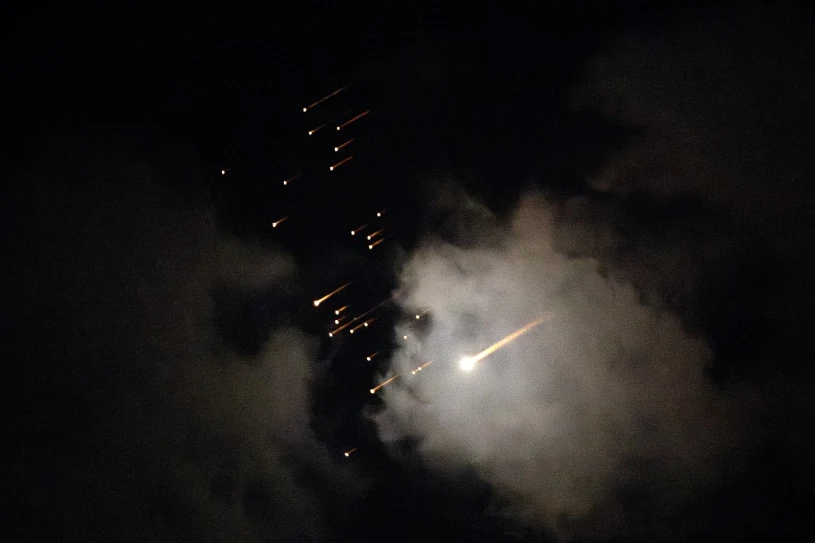 Iran atakuje UAE, Izrael uderza w Liban