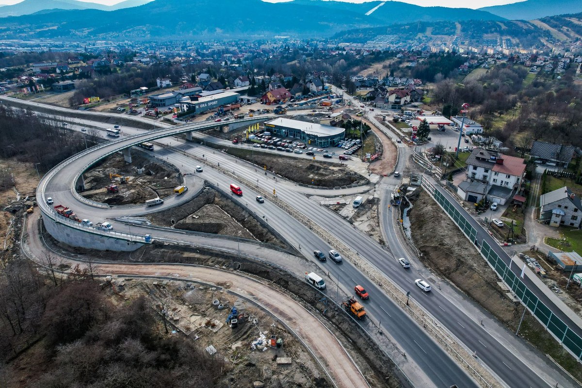 Zwężenia i zmiany na zakopiance. Sprawdź, jak pojedziesz w najbliższych dniach