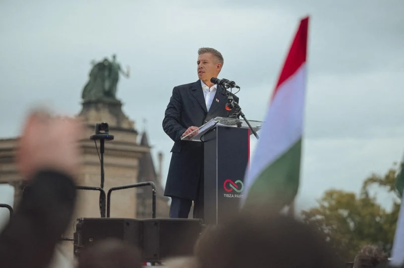 Za chwilę wybory, Węgrzy chcą debaty. Magyar na czarnej liście