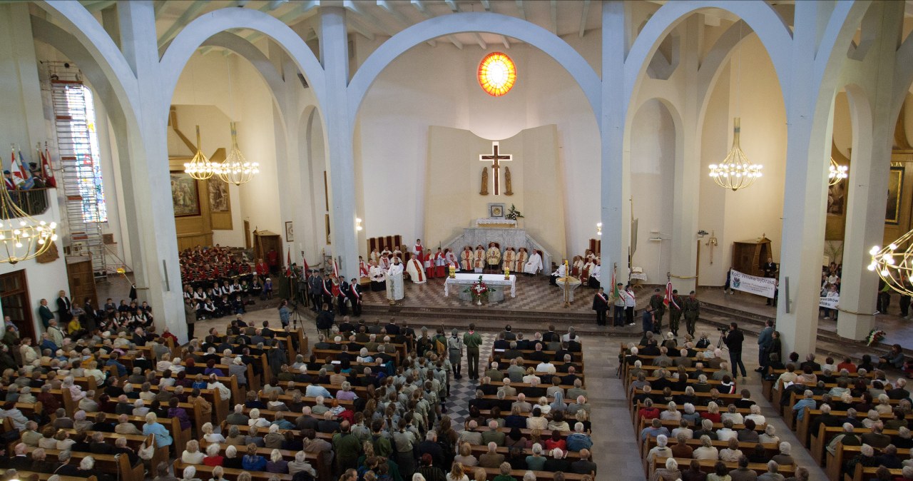 Rośnie liczba katolików. W danych Watykanu ujawnił się nowy lider