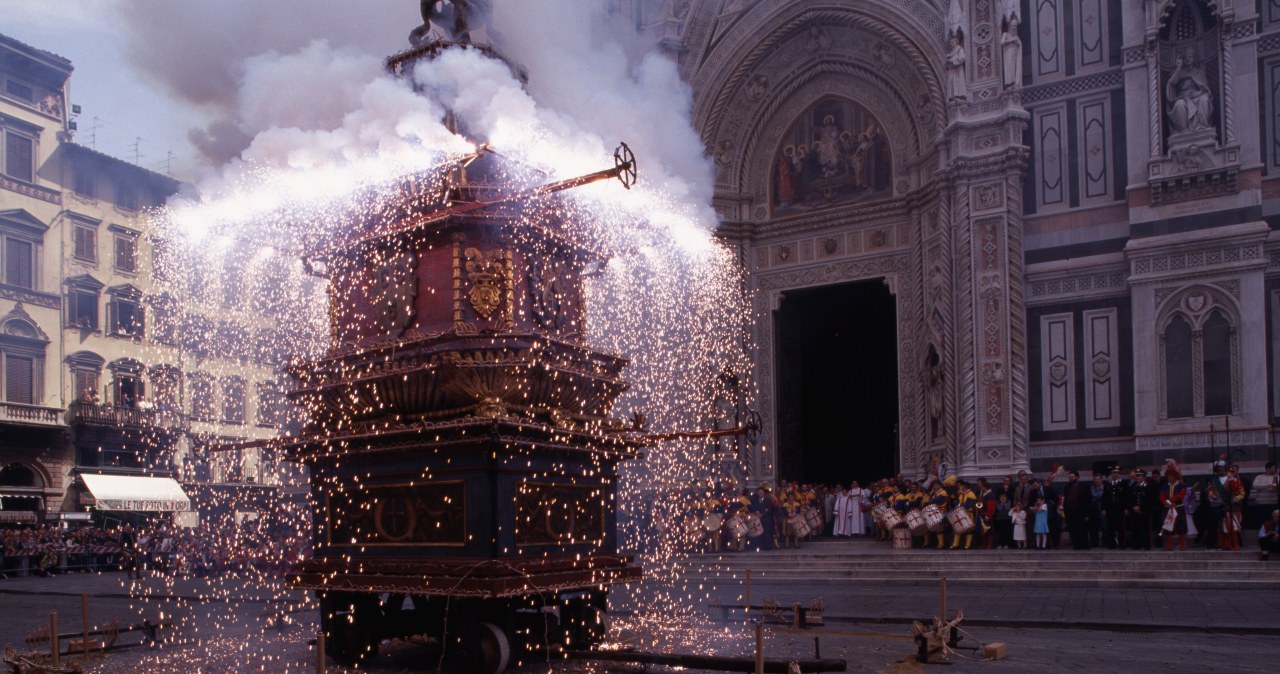 Niezwykła tradycja w sercu Florencji. Widowiskowe obchody Wielkanocy