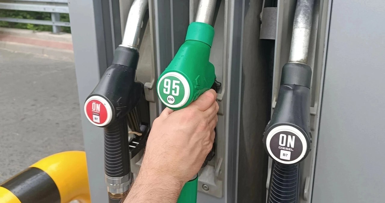 Orlen zmienia ceny paliw. Diesel tanieje, benzyna drożeje