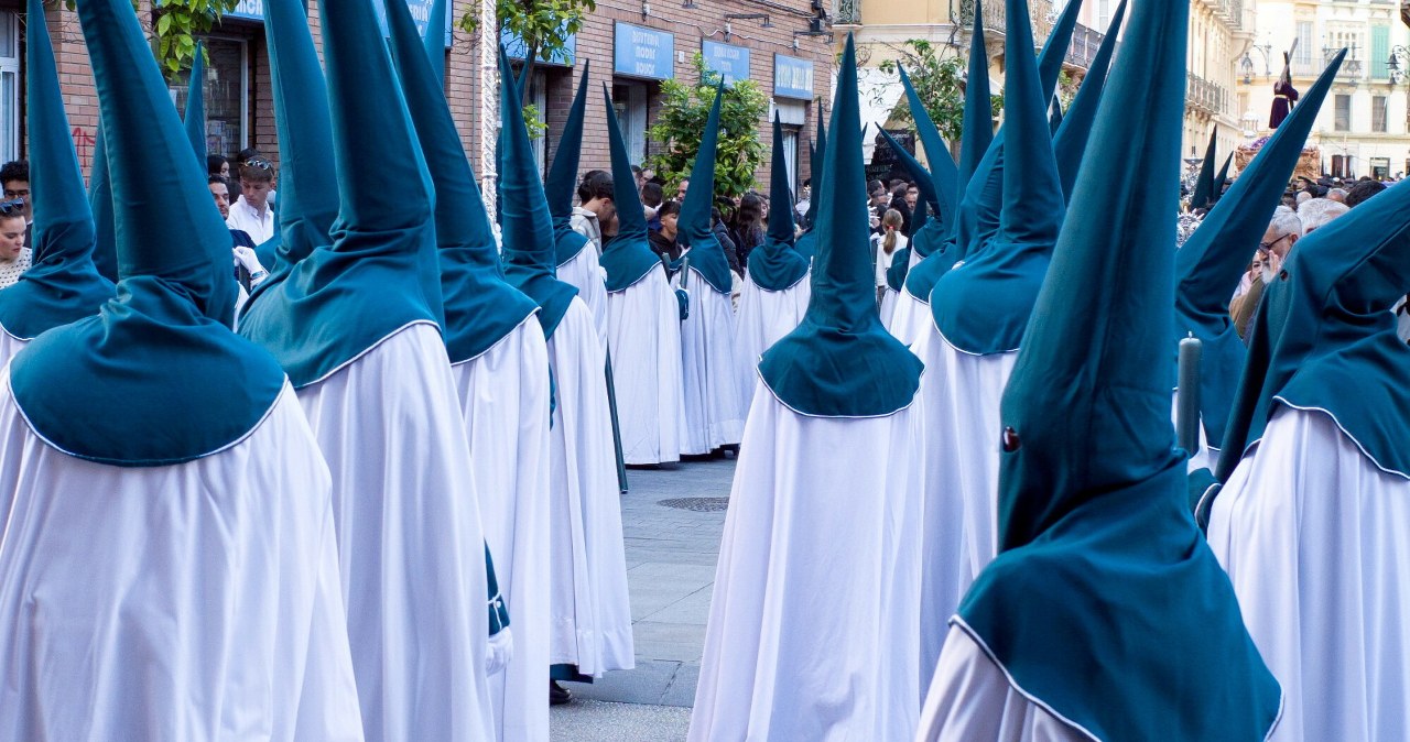 Jak świętuje się Wielkanoc poza Polską? Najbardziej niezwykłe tradycje