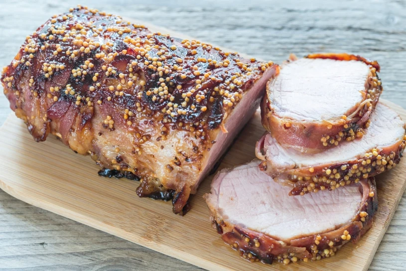 Apetyczny schab na Wielkanoc. Marynata zachowuje wilgoć i dodaje smaku