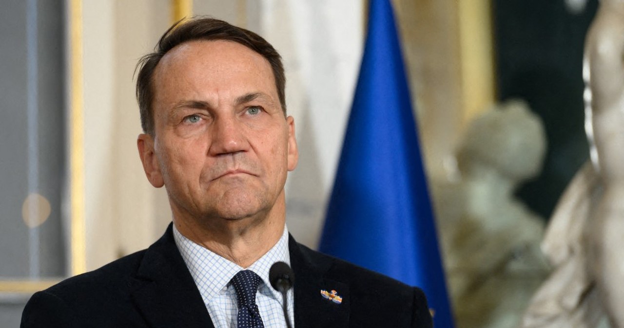 Węgry. Kaczyński popiera Orbana. Sikorski: Niezgodne z polskim interesem Węgry. Kaczyński popiera Orbana. Sikorski: Niezgodne z polskim interesem