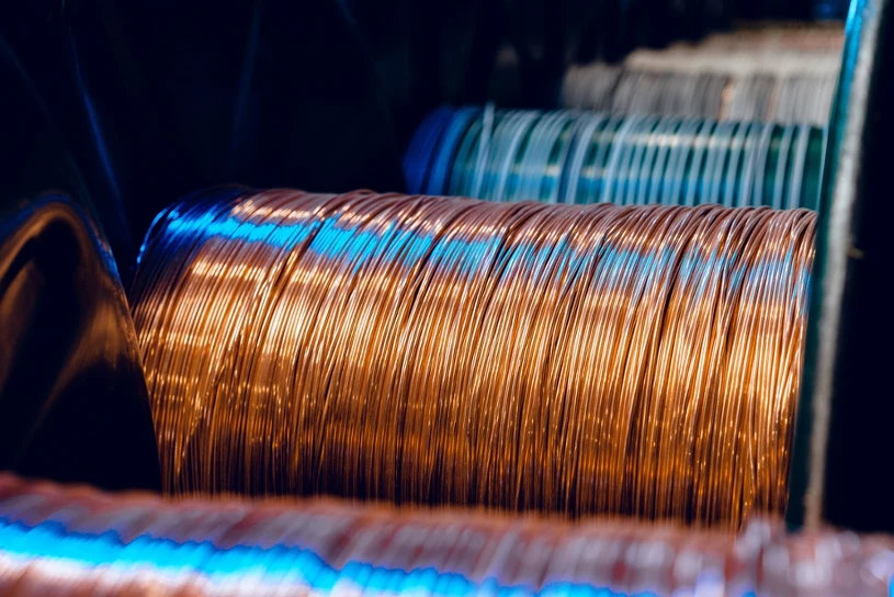 Kluczowa fabryka potrzebuje pieniędzy. Kredytu może udzielić KGHM