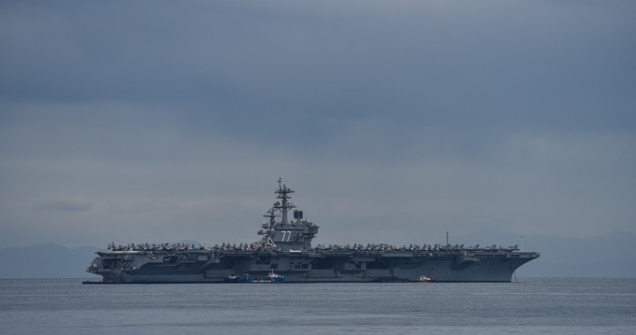 Iran. Lotniskowiec USS George H.W. Bush wyruszył z bazy. Nowe doniesienia mediów Iran. Lotniskowiec USS George H.W. Bush wyruszył z bazy. Nowe doniesienia mediów