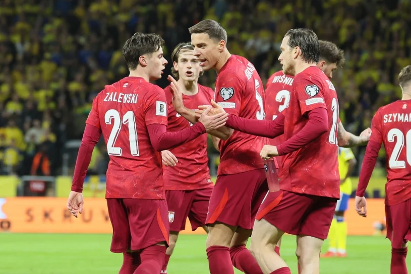 Polscy kibice znaleźli furtkę dla kadry, huczy o awansie. I rozczarowanie