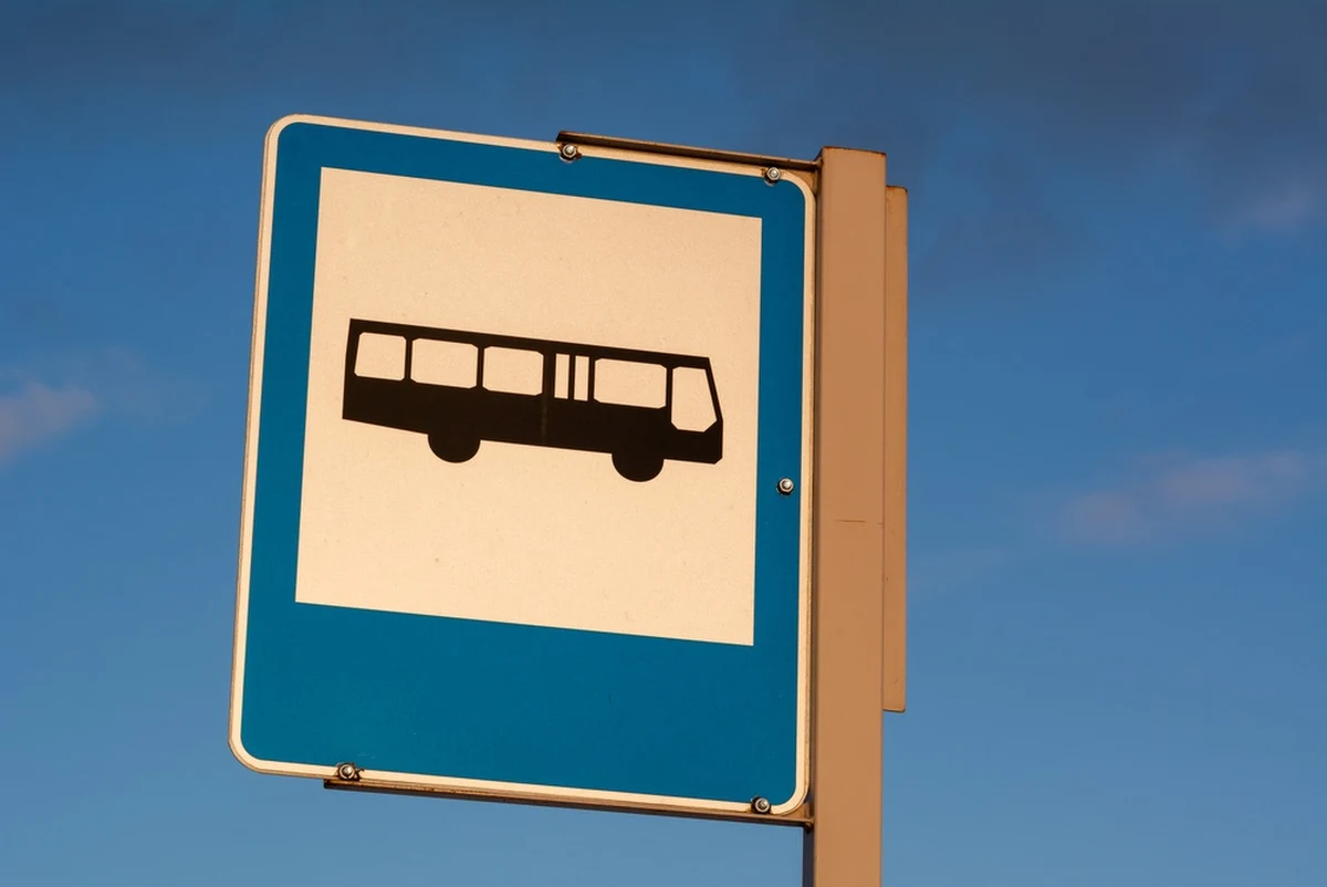 Nawet 20 lat więzienia grozi nożownikowi, który zaatakował dwie osoby w Dębicy na Podkarpaciu. 40-letni Krzysztof N. usłyszał już zarzuty i został tymczasowo aresztowany. 