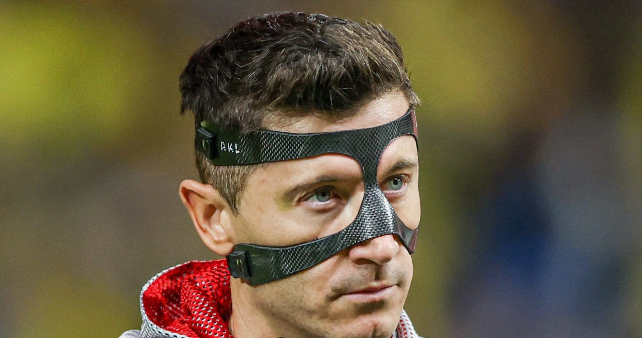 Lewandowski zabawił się z kibicami. Nagła zmiana narracji. Wyciekły kulisy