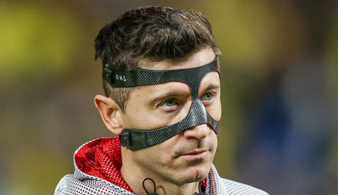 Lewandowski zabawił się z kibicami. Nagła zmiana narracji. Wyciekły kulisy