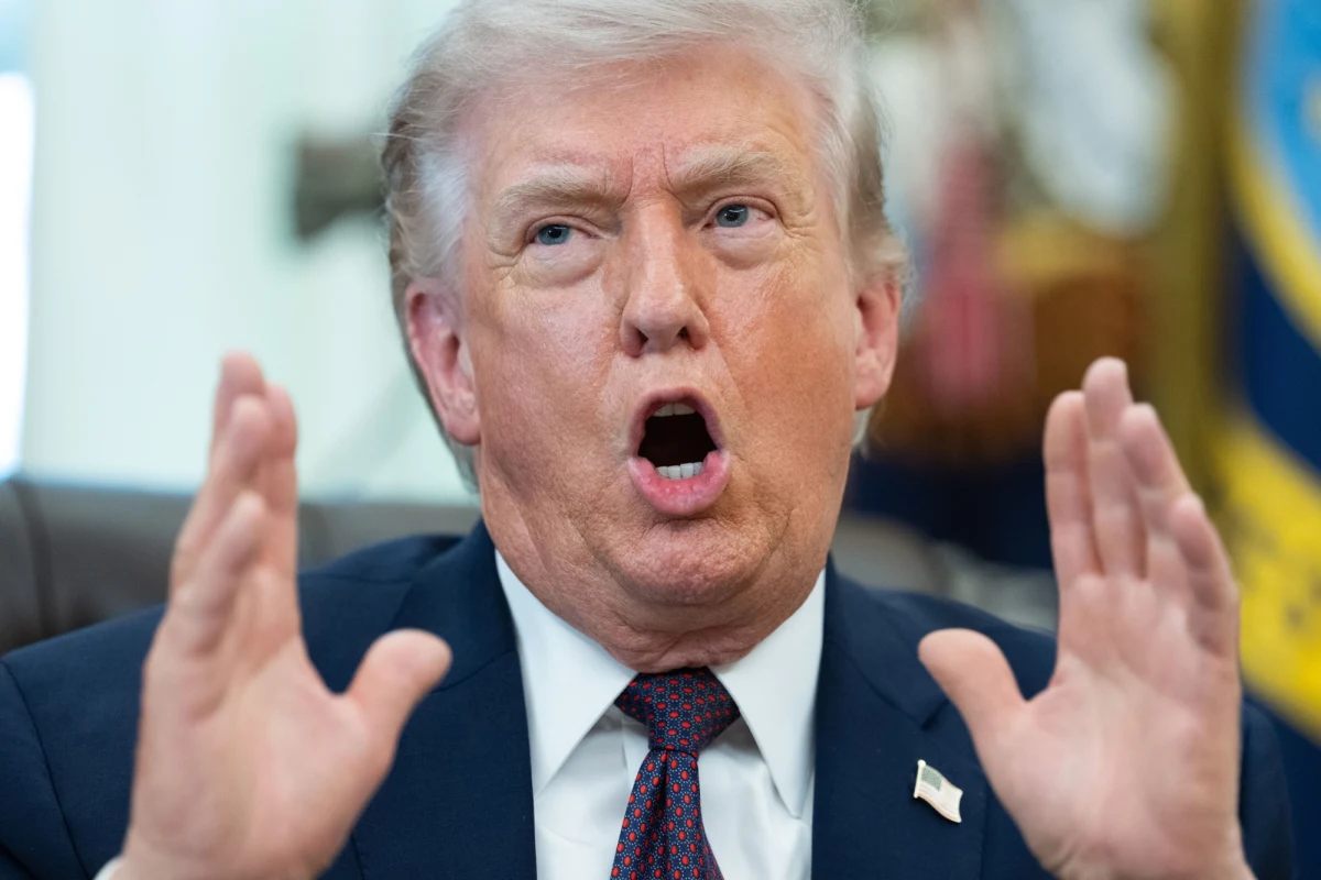 Donald Trump cały czas jest wściekły na sojuszników z NATO. Prezydent USA w rozmowie z brytyjskim dziennikiem "The Telegraph" stwierdził, że poważnie rozważa wycofanie swojego kraju z Sojuszu Północnoatlantyckiego. Trump określił NATO mianem "papierowego tygrysa".