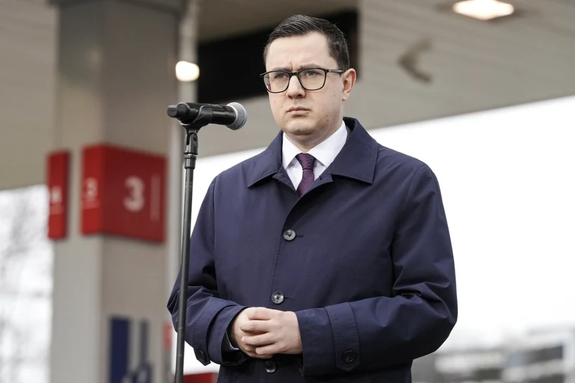 Paliwo może być jeszcze droższe. Motyka: nowa odsłona kryzysu