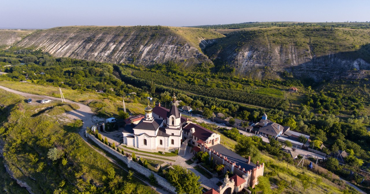 Jeden z najmniej odwiedzanych państw Europy. Dolecisz za mniej niż 100 zł