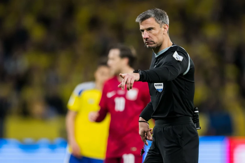 Zaskakująca oferta dla sędziego meczu Szwecja - Polska. Fame MMA reaguje