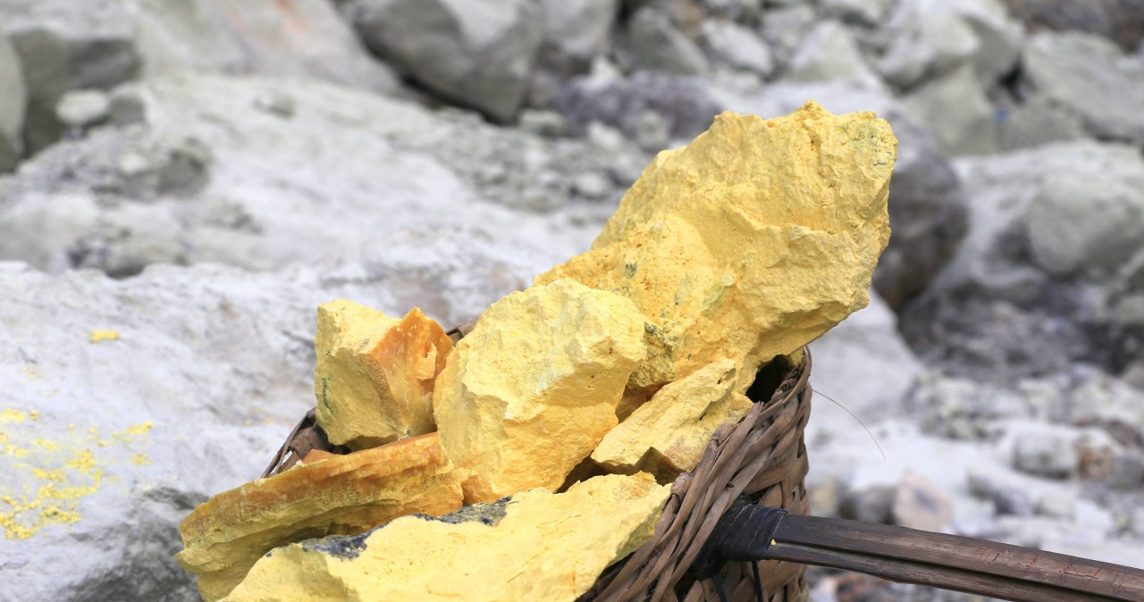 Drożeją wojenne surowce. "Towarem o wysokiej cenie będzie także woda"