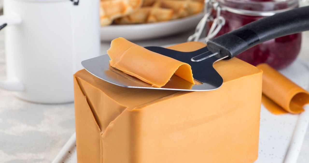 W Norwegii jedzą go na śniadanie, dodają do deserów. To prawdziwy rarytas