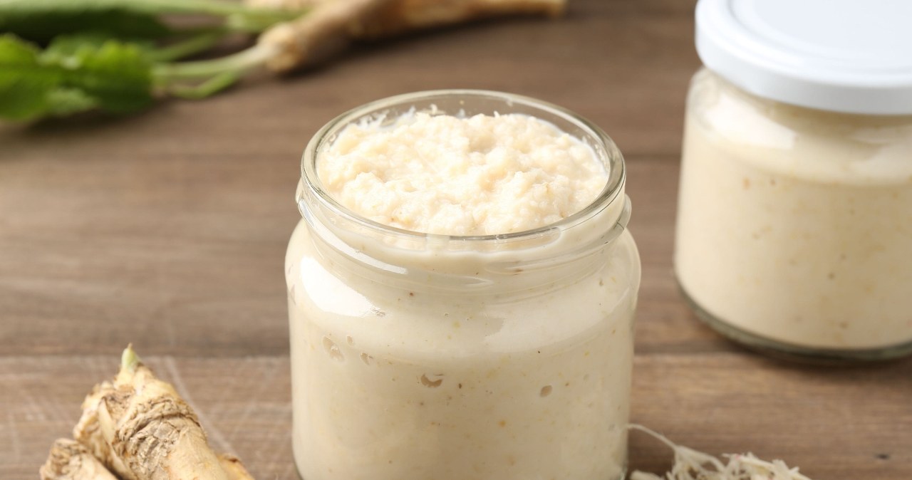 Chrzan więcej nie ściemnieje. Wystarczy, iż dodasz do niego ten składnik