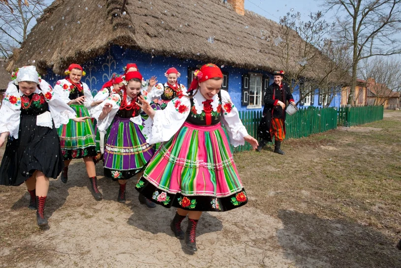 Zwyczaje wielkanocne sprzed lat. Rozwiąż quiz i sprawdź czy je znasz