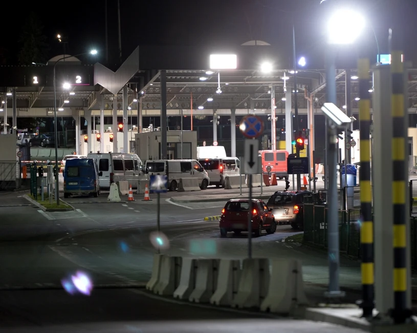 Ukraińcy chcieli wjechać autokarem do Polski. W środku roiło się od Rosjan