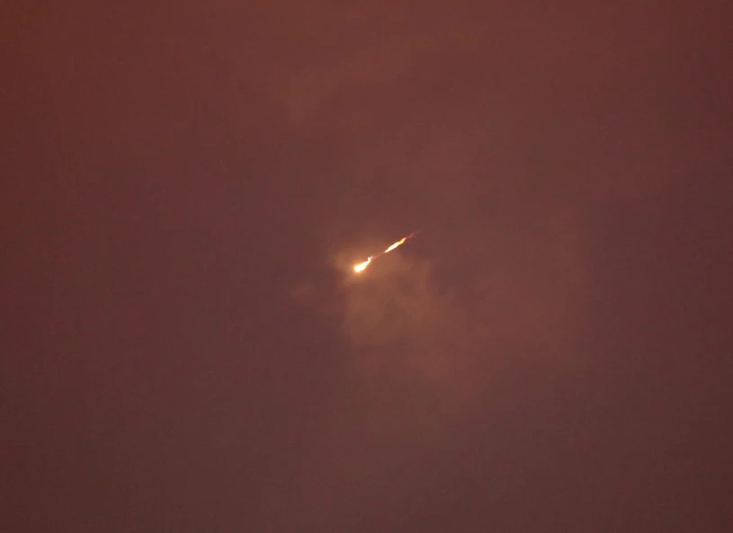 Odwetowe ciosy Iranu po groźbach. Wzięli na cel obiekty USA