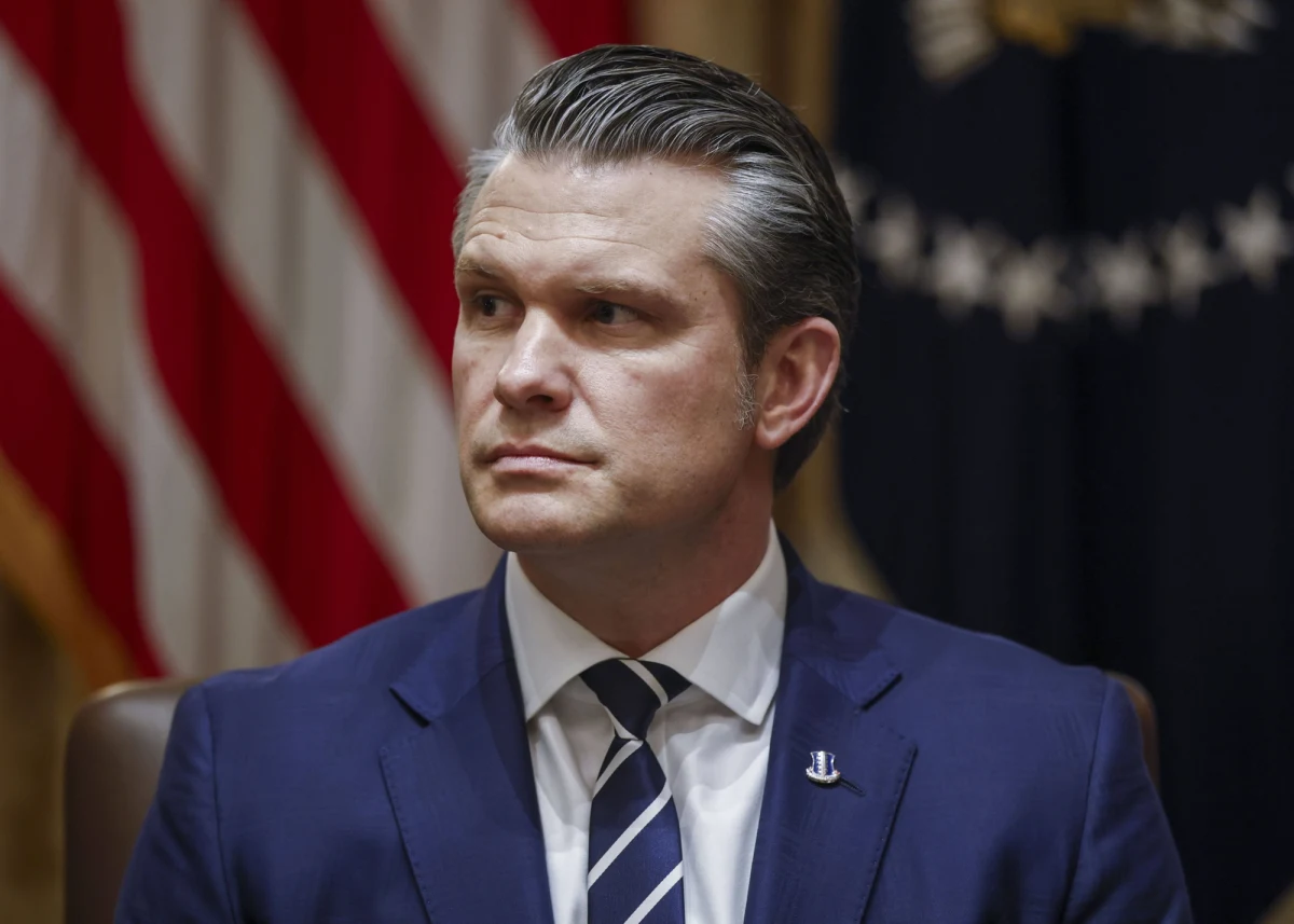 ​Sekretarz obrony USA Pete Hegseth wezwał szefa sztabu sił lądowych gen. Randy'ego George'a do ustąpienia ze stanowiska i natychmiastowego przejścia na emeryturę - podała w czwartek stacja CBS News, powołując się na swoje źródła.