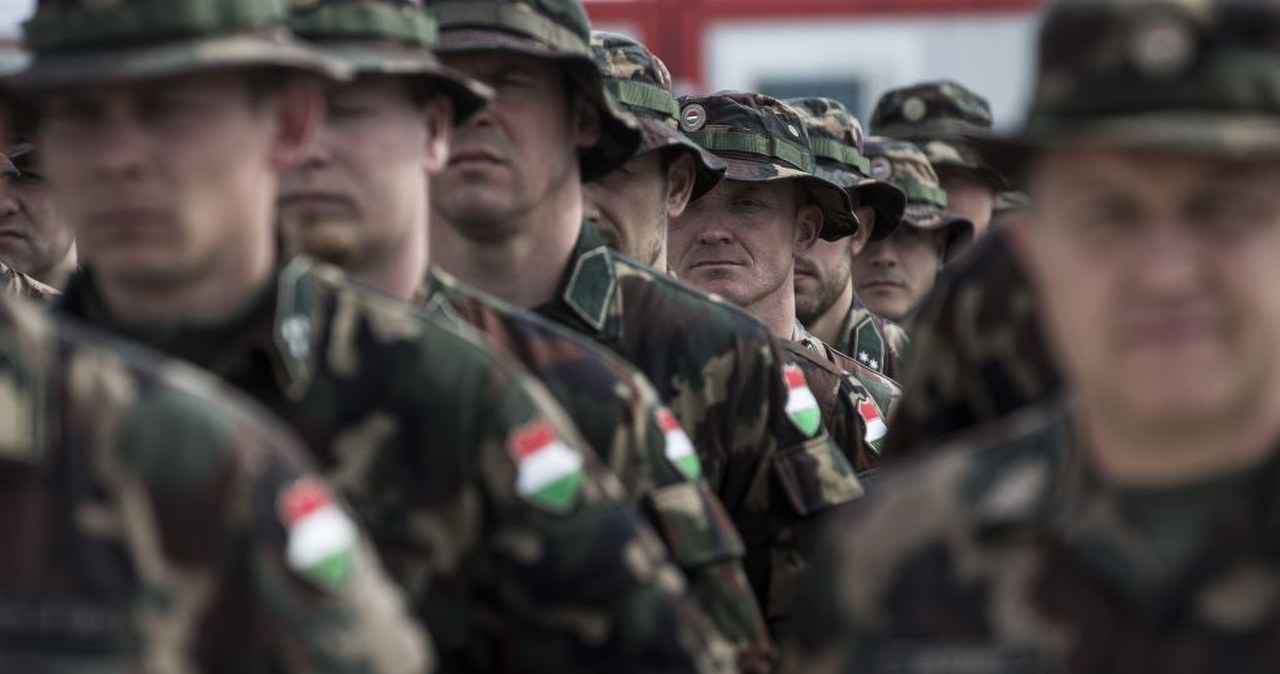 Bezprecedensowy kryzys węgierskiej armii. Sojusznicy pytają się o lojalność sił Budapesztu