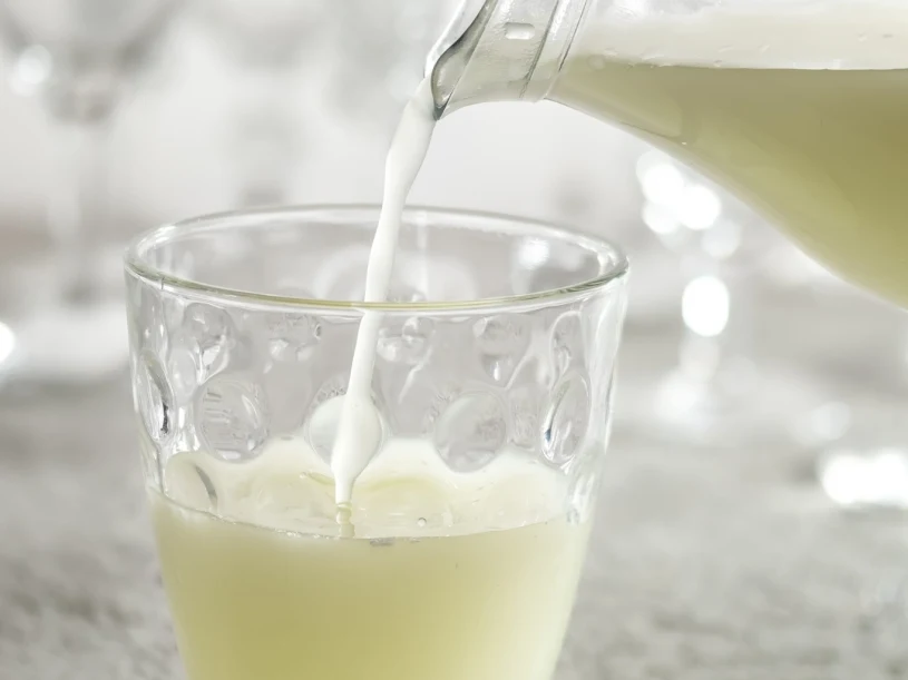 Kilka łyków na czczo i jelita pracują wzorowo. Zero wzdęć, lepsza odporność