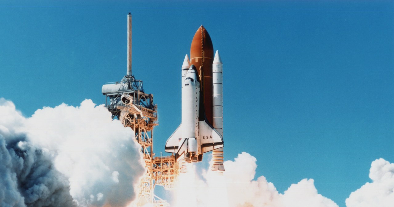 To pierwsi Ziemianie w Kosmosie,. Dotarli tam przed ludźmi. Wiesz którzy?