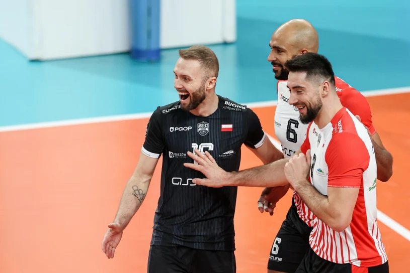 Tak polscy siatkarze zareagowali po porażce w LM. To oni zagrają o medale