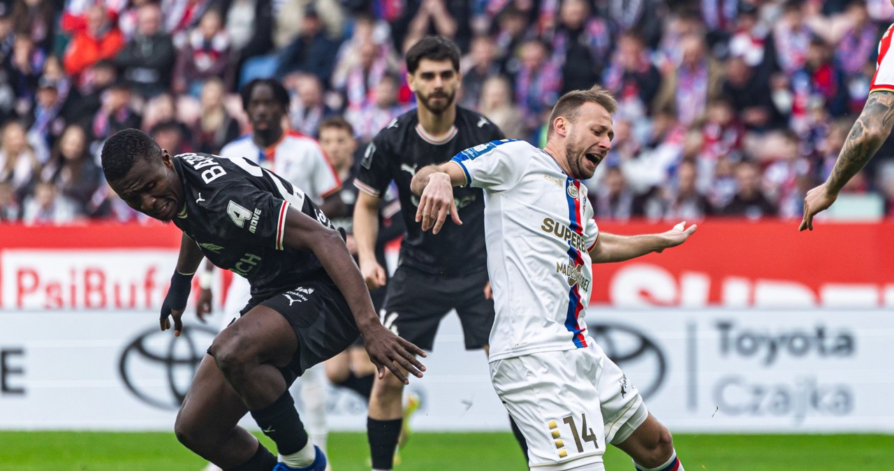 Fatalna pomyłka bramkarza, a to był dopiero początek. Kanonada w Zabrzu