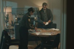 Detektyw Surprenant: Morderstwo na wyspie