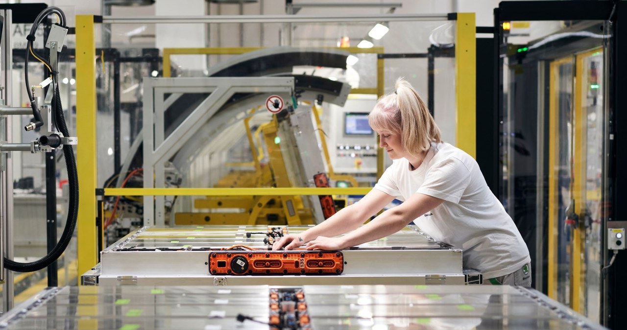 Europa weryfikuje elektryczną rewolucję. Rynek zaczyna się korygować