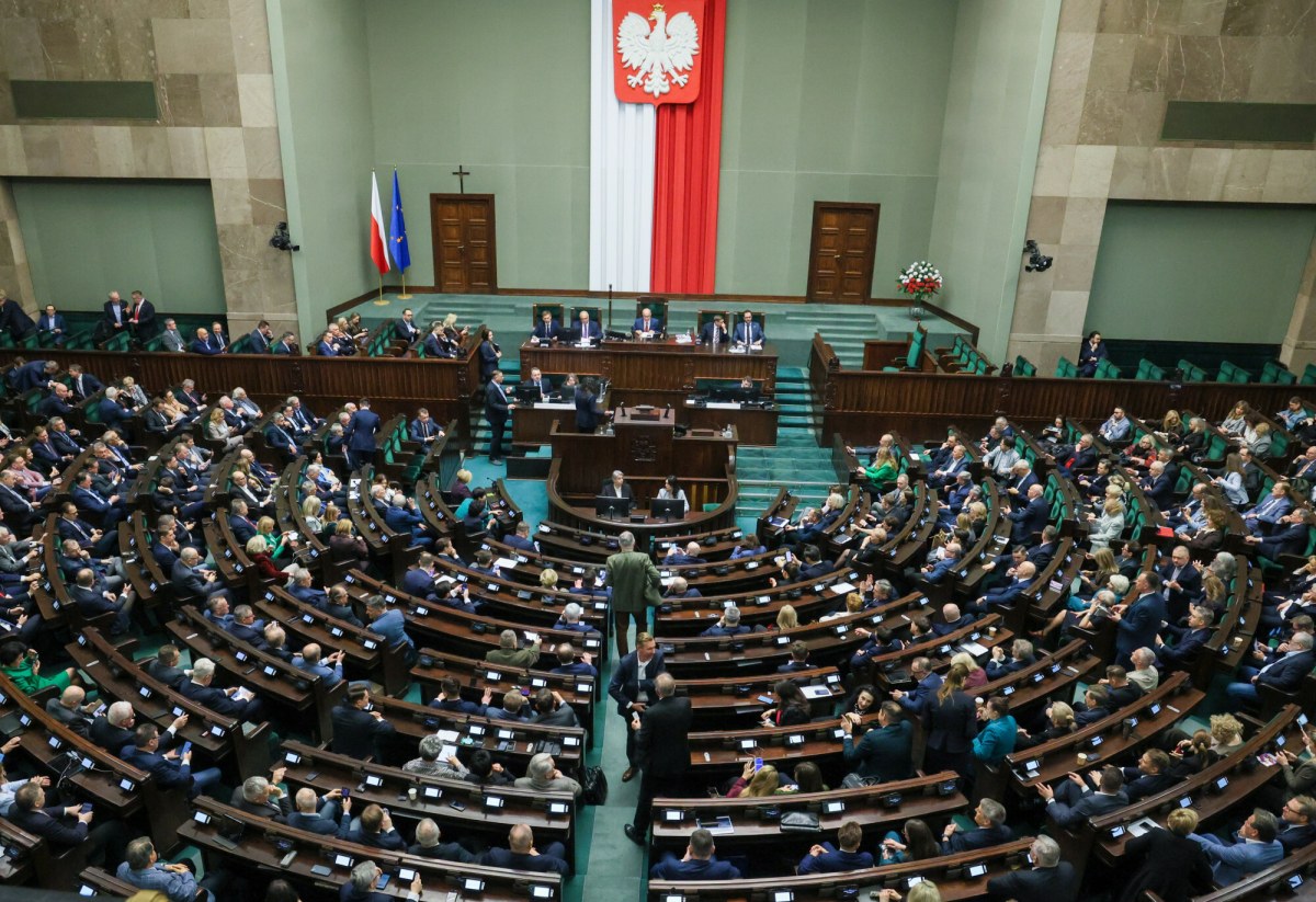 Ile posłowie wydają w sejmowej restauracji? Kwoty w setkach tysięcy złotych