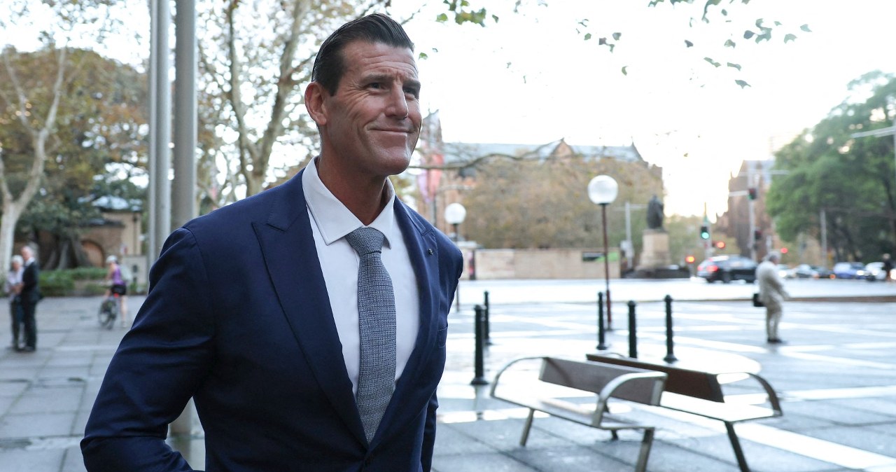 Bohater narodowy w centrum afery. Jest podejrzany o zbrodnie wojenne