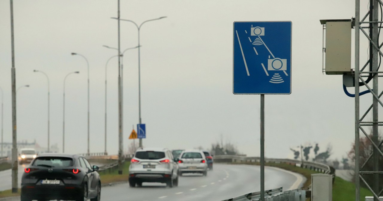 Nowy pomiar prędkości na S7. Kamery kontrolują 10 km drogi