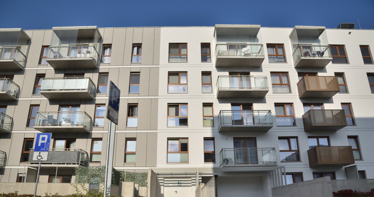 Polexit zabolałby rynek mieszkań. "Nie wszystkie skutki jednoznacznie złe"