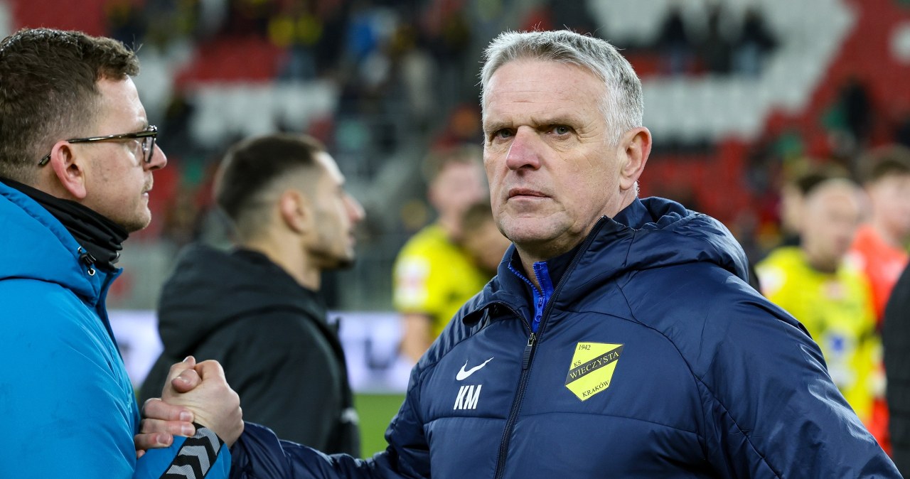 Wieczysta wydała za niego fortunę, ten nie może grać. Kuriozalny powód