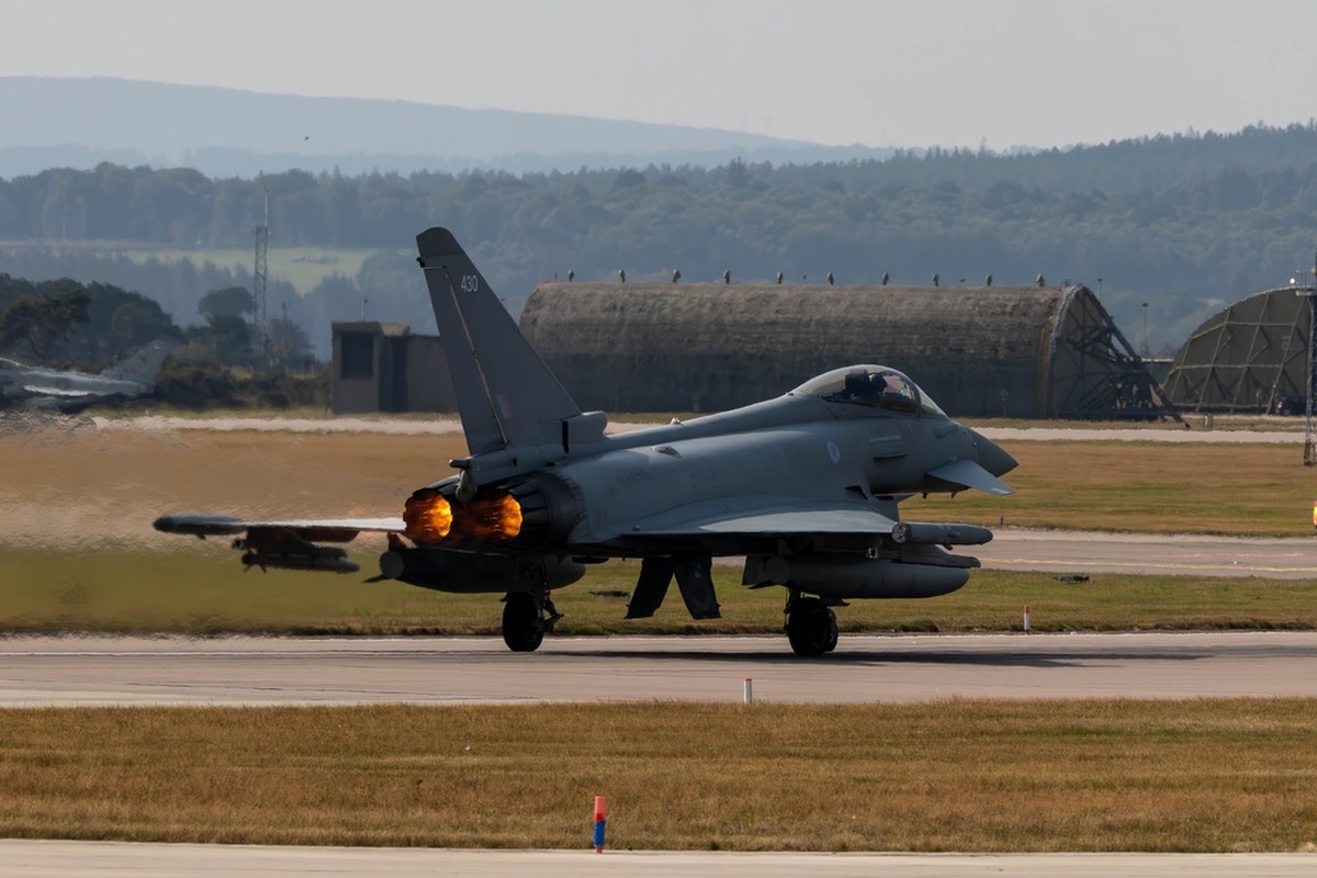 Trump znowu się wścieknie. Londyn zabroni USA użycia baz RAF do "rozpętania piekła"