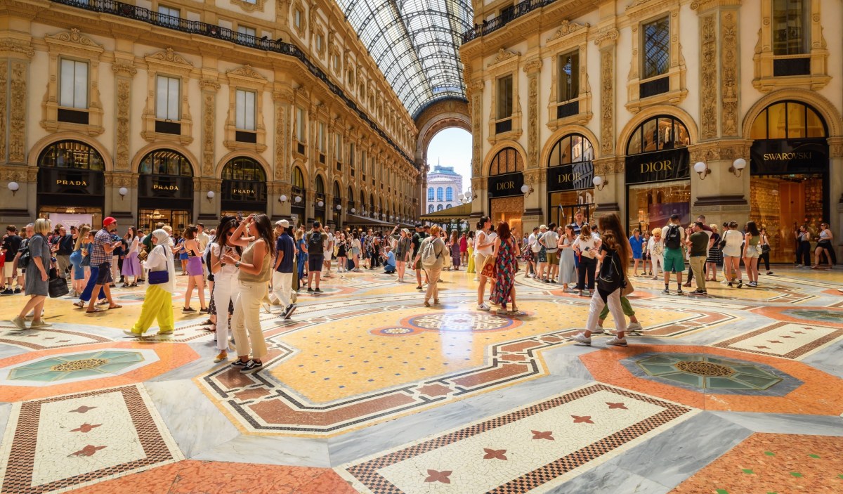 Z Dubaju do Mediolanu. Czym włoskie miasto kusi najbogatszych?