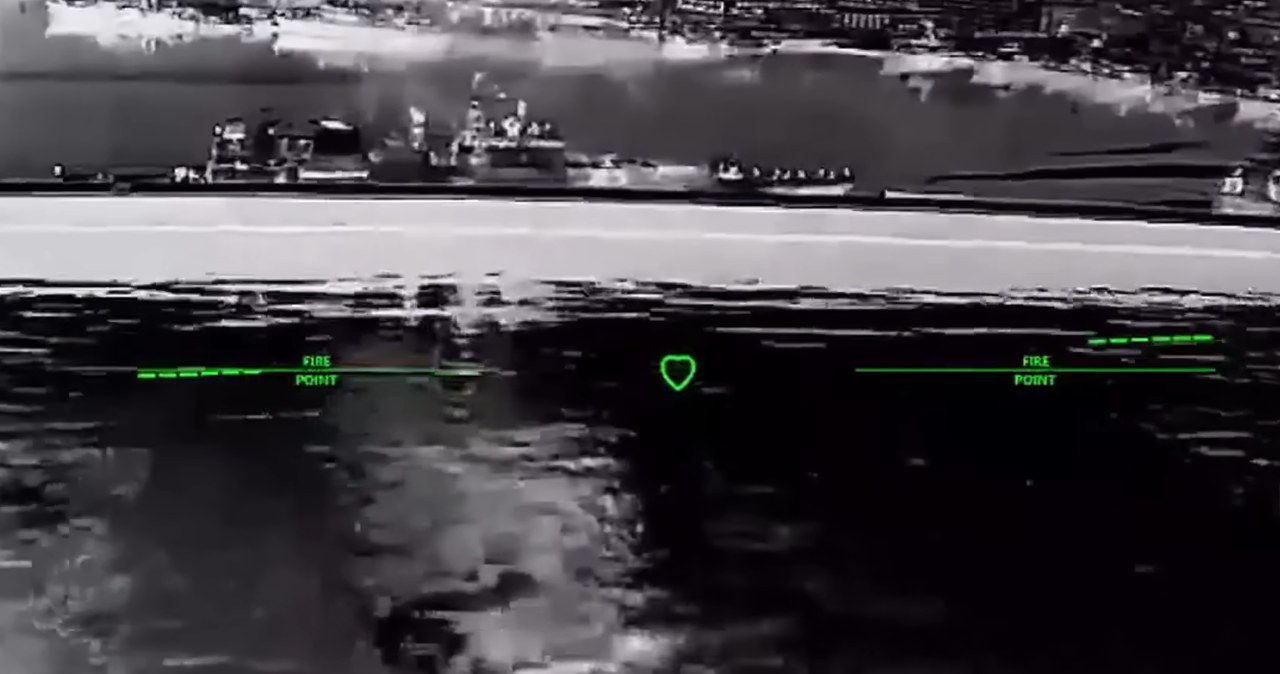 Ukraine is attacking. Frigate "Admiral Makarov" hit, oil tanks are on fire