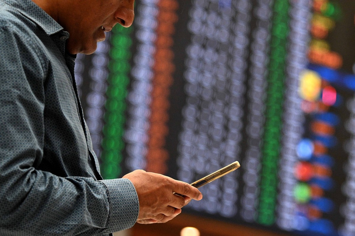 "Fundusze tylko czekały na sygnał do kupna". Rozejm na Bliskim Wschodzie uspokoił rynki