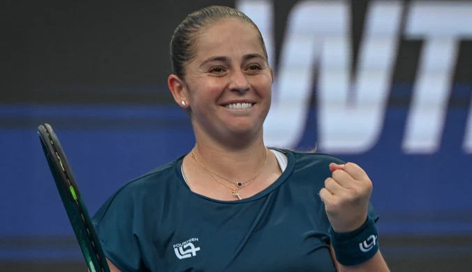 Treningi u Rafaela Nadala nie pomogły. Powrót z 1:5 i triumf Ostapenko