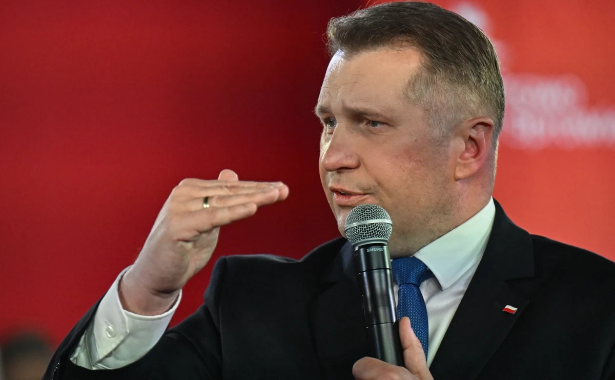 Potwierdziły się informacje RMF FM - od przyszłego roku szkolnego edukacja zdrowotna będzie obowiązkowa, z wyjątkiem modułu dotyczącego seksualności. Na decyzję minister edukacji Barbary Nowackiej krytycznie zareagowali czołowi politycy Prawa i Sprawiedliwości. Kandydat tej partii na premiera Przemysław Czarnek powiązał nawet edukację zdrowotną z aferą pedofilską na Dolnym Śląsku.