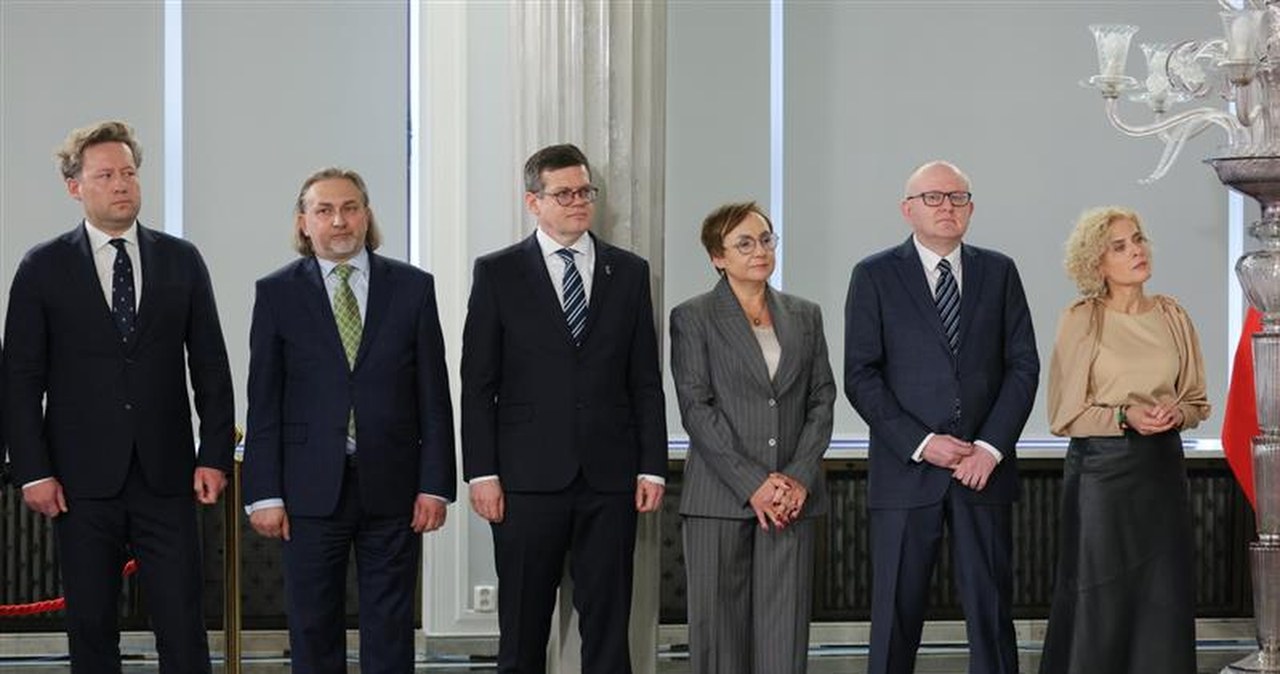 Spór wokół TK. Sędziowie składają ślubowanie w Sejmie